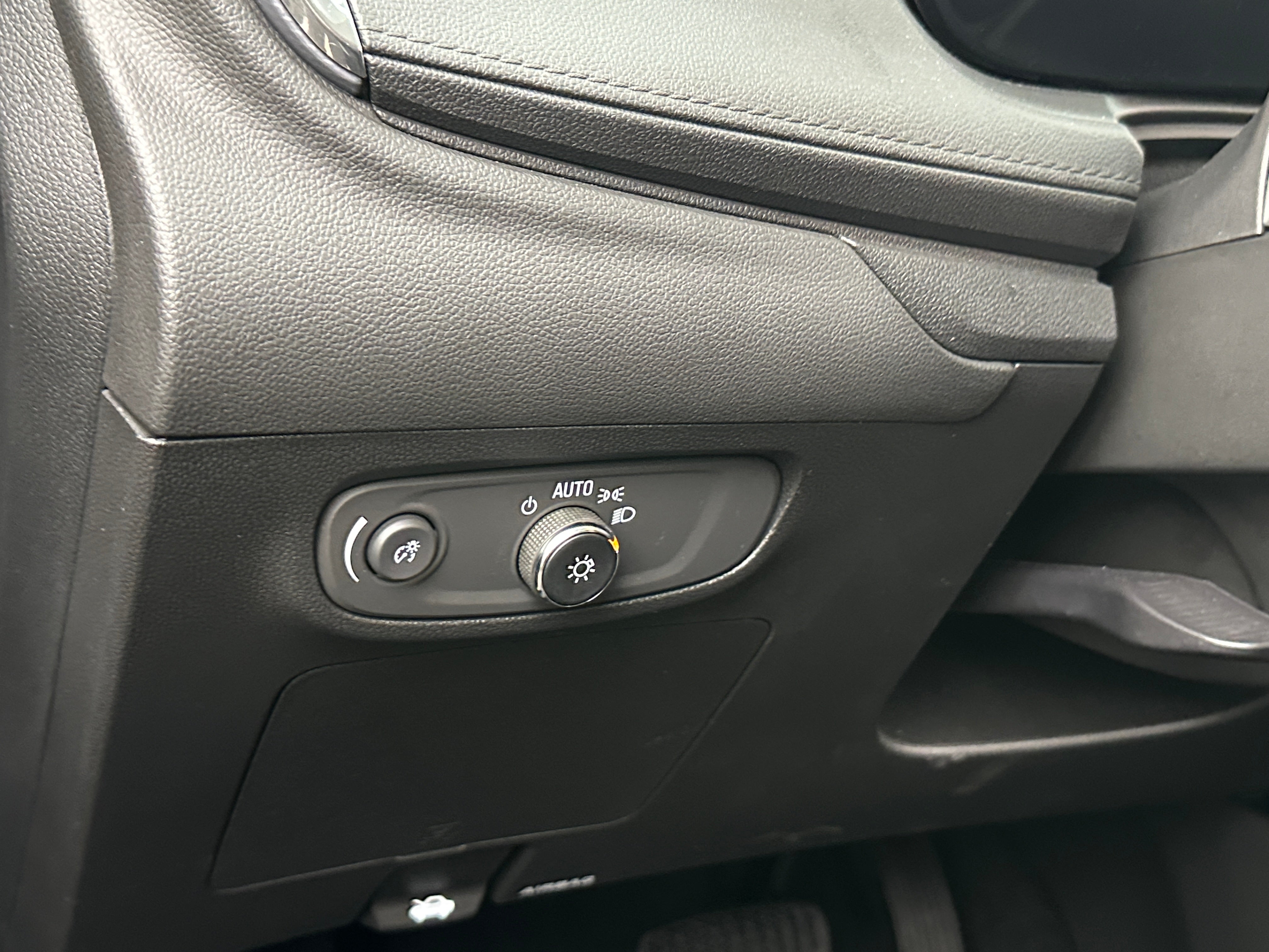 buick encore gx 2026 KL4AMDSL5TB073830 image buick encore gx 2026 KL4AMDSL5TB073830 image